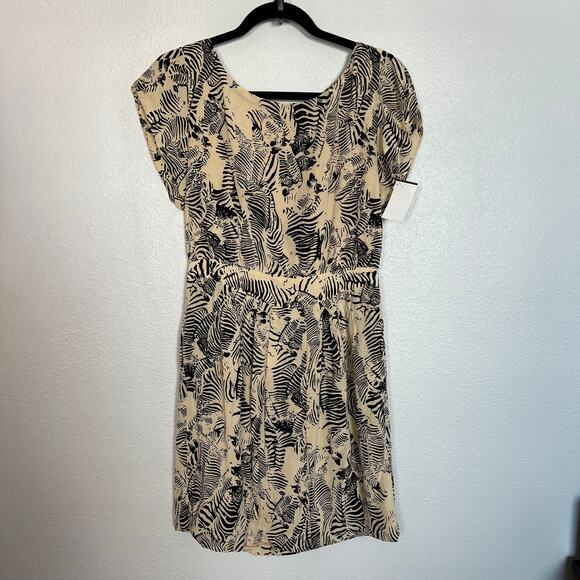 Of Two Minds Zebra Print Mini Dress Tan Black Cutout Back Silk Cap Sleeve Sz M - Picture 4 of 8